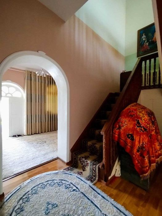 Qarshi shahri Alisher Navoiy MFYda hovli sotiladi