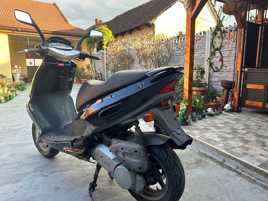 Scutere aduse din Germania