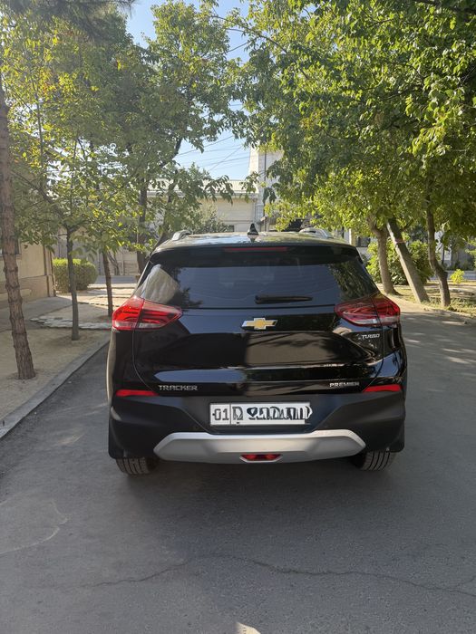 Tracker 2 premer
