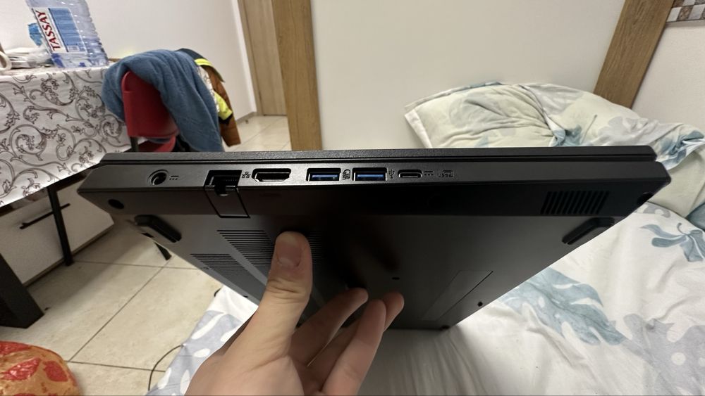 Acer Nitro V 15, 16 Гб / SSD 512 Гб