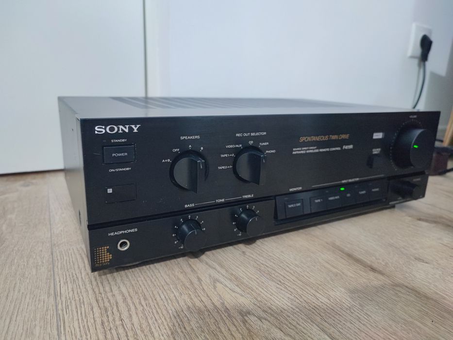 Amplificator Sony TA F411r statie