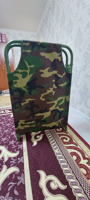 Раскладушка для отдыха для природы