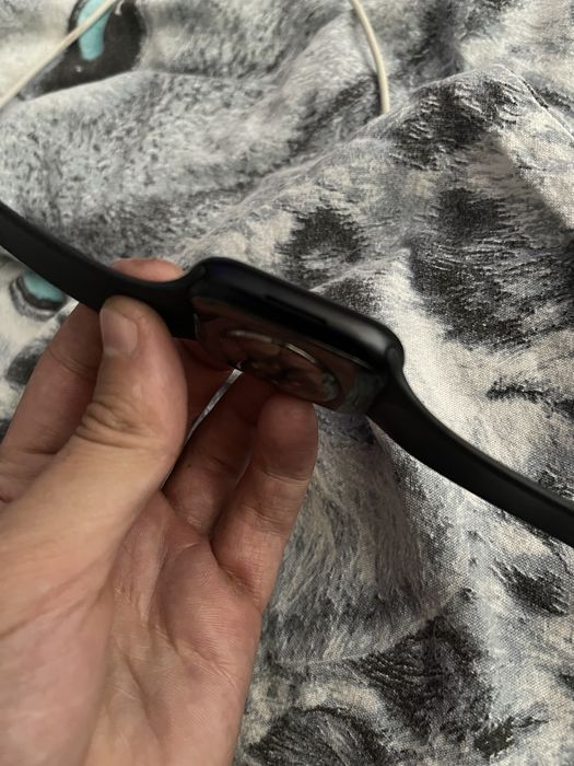 PS5 и Apple Watch Series 8