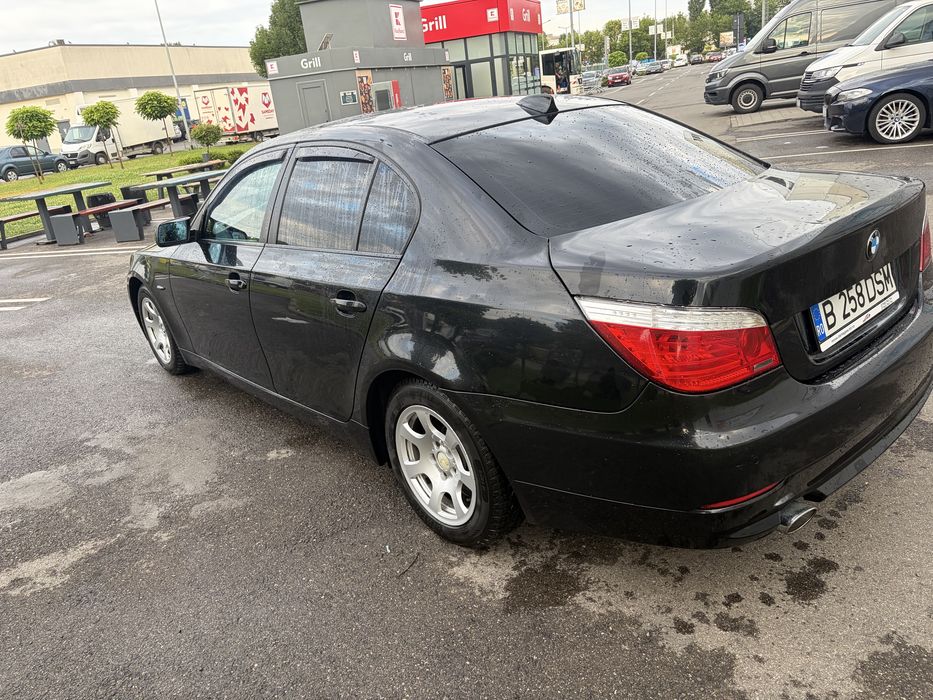 BMW 5 Series 2009 — imagine 4