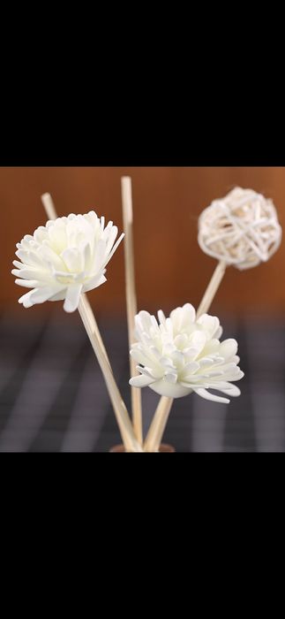 Продаю диффузоры и аромапалочки 2 штуки