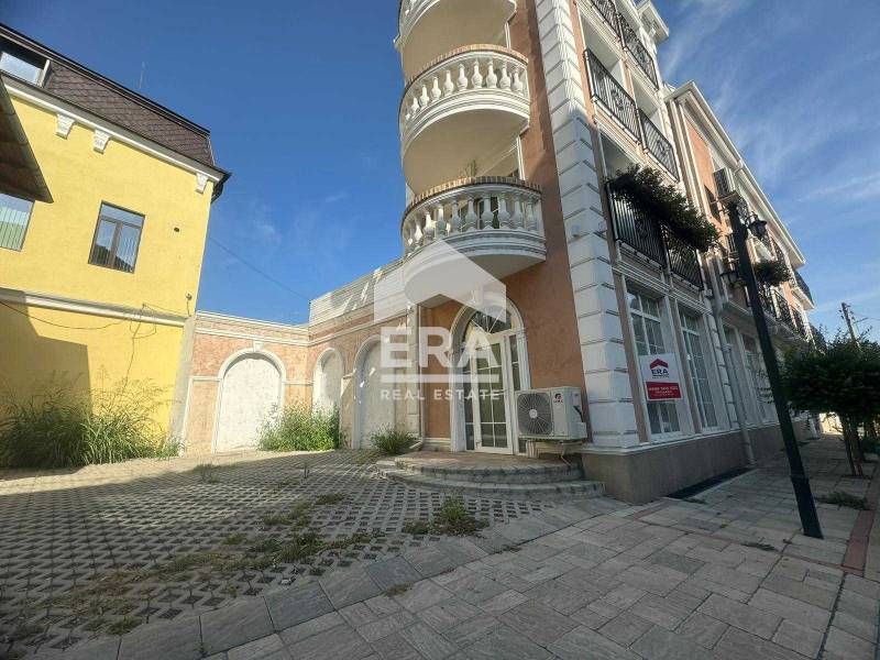 Дава се под наем Заведение в Силистра, Център - 198 кв.м за 512 € - Снимка #4