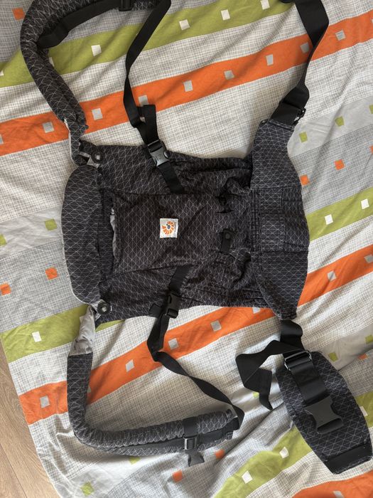 Ергономична раница Ergobaby Adapt
