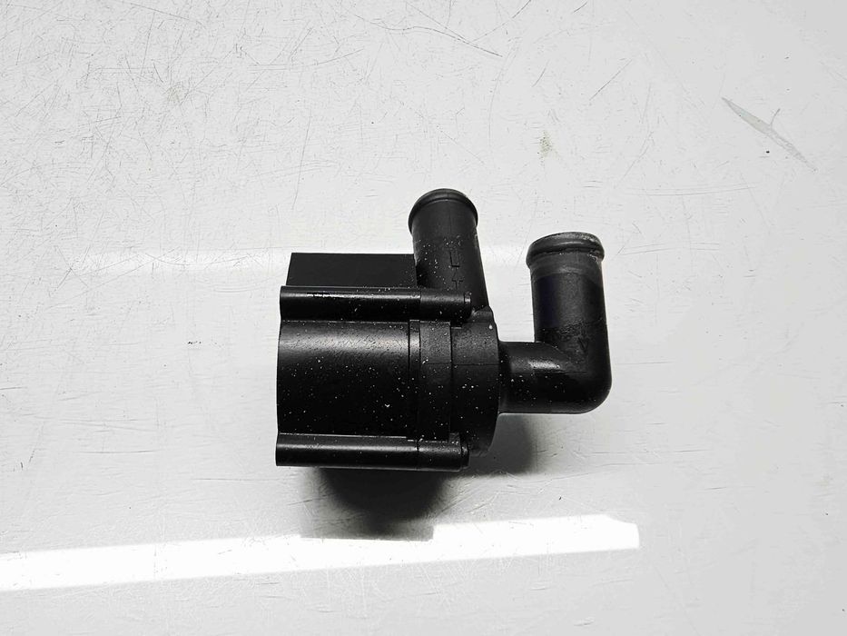 Pompa recirculare apa  Volkswagen Passat B7 (362) [Fabr 2010-2014] 5N0