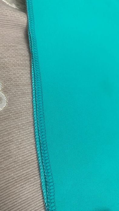 Отрезы  материи из гобелена