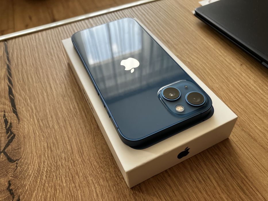 Iphone 13 Blue 256GB безупречен