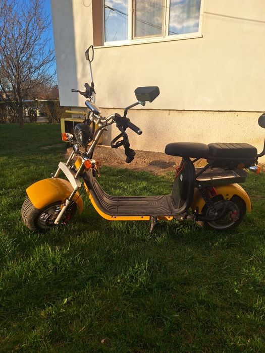 Moto scuter electric