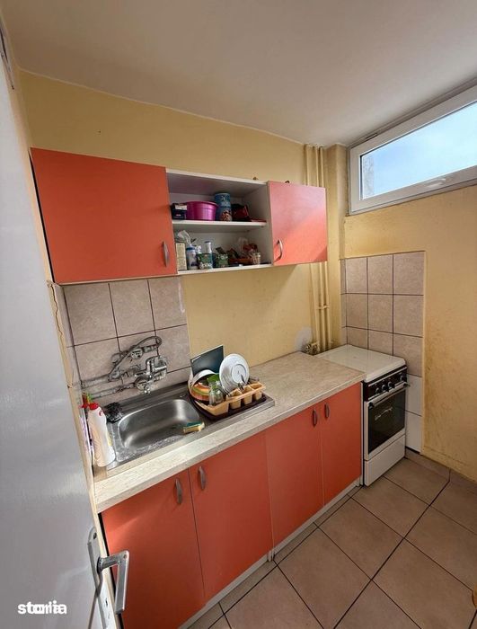 Garsoniera spatioasa in Manastur-zona Big