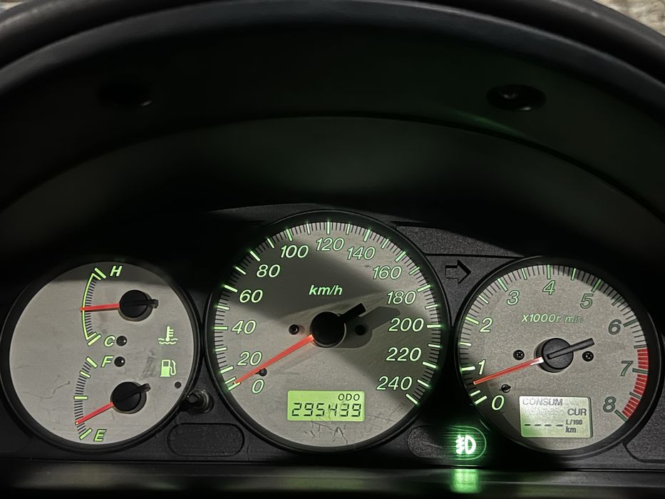 Продам Mazda 626