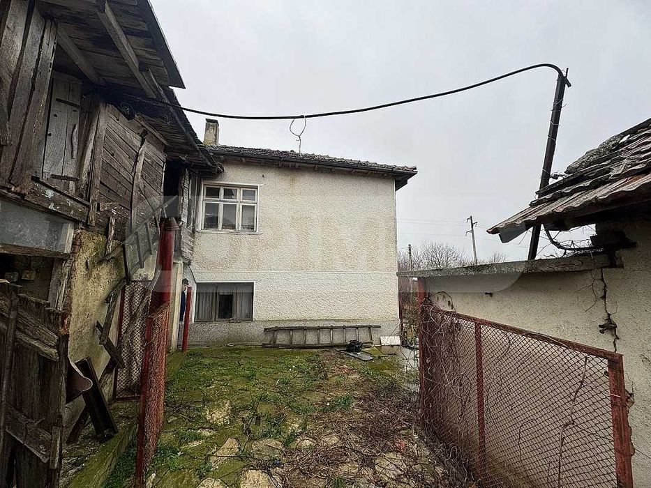 Продава се Къща в с. Пчелник, Област Варна - 146 кв.м за 497 €/кв.м - Снимка #13