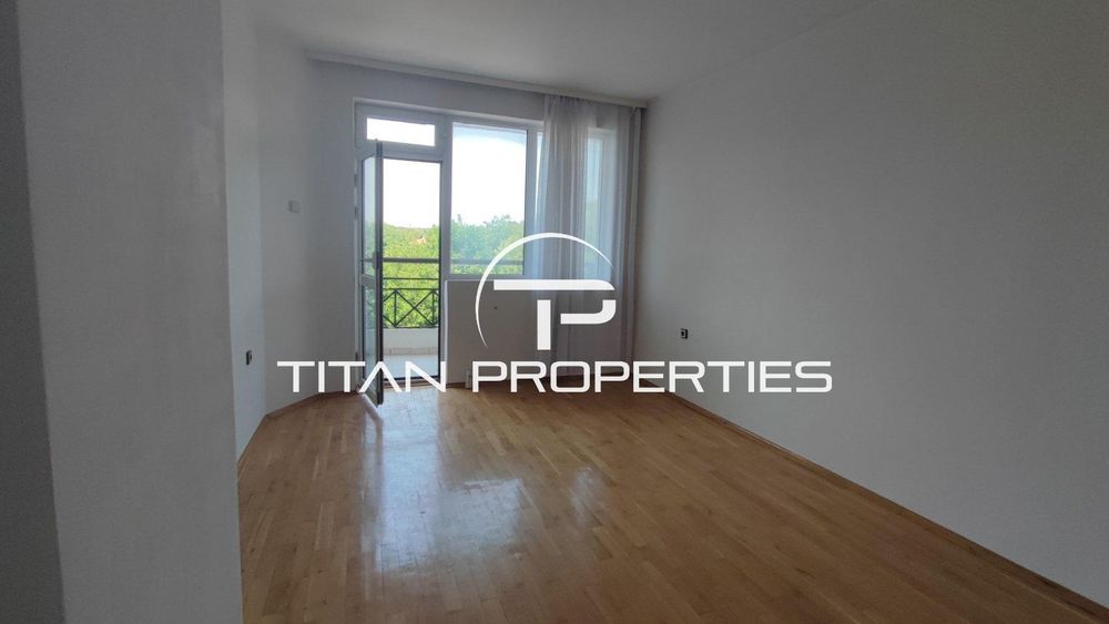 Продава се Четиристаен апартамент в Варна, Аспарухово - 108 кв.м за 1574 €/кв.м - Снимка #1