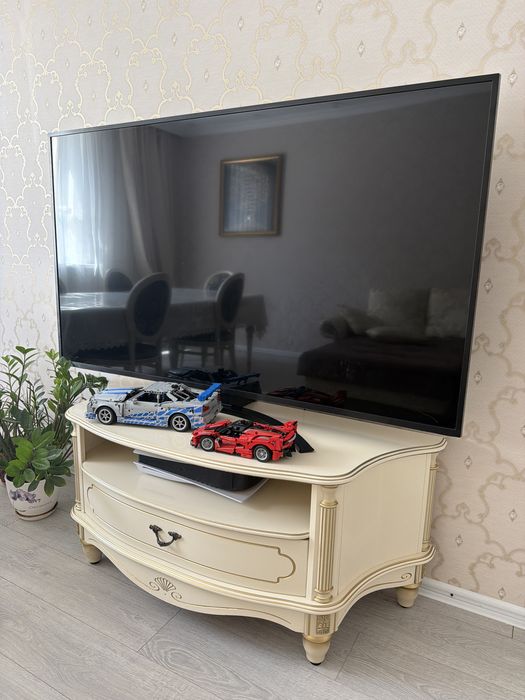 Телевизор LG в отл состоянии