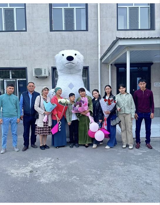 Белая мишка, Тедди мишка