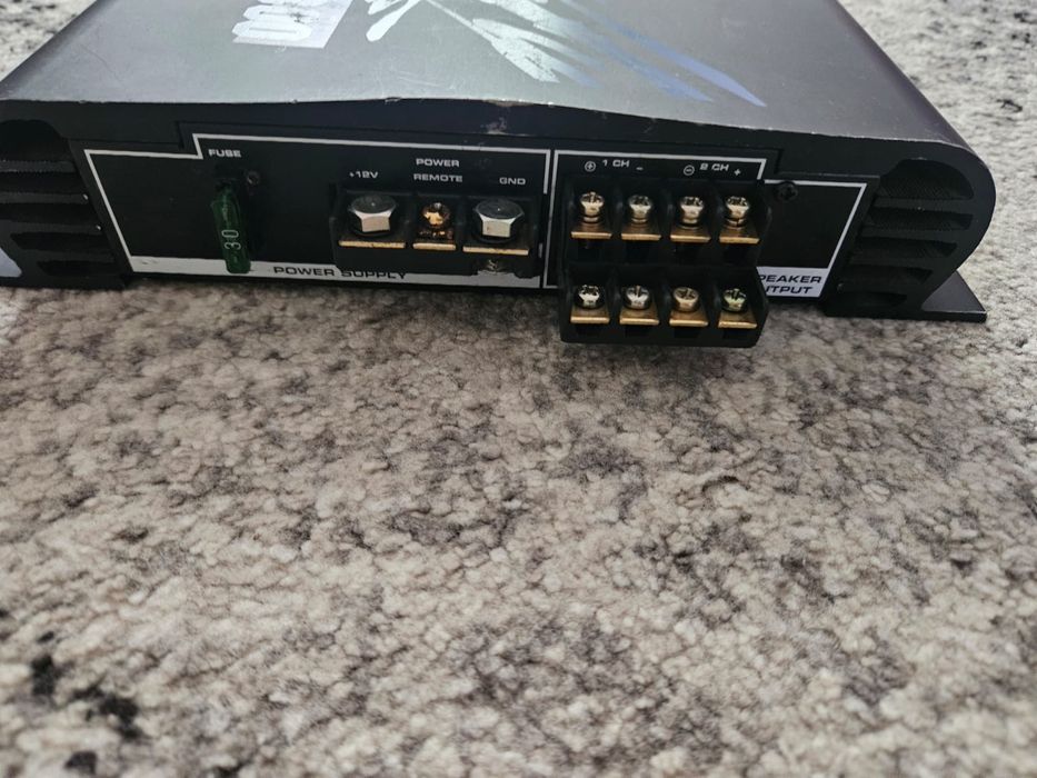 Amplificator auto vortex