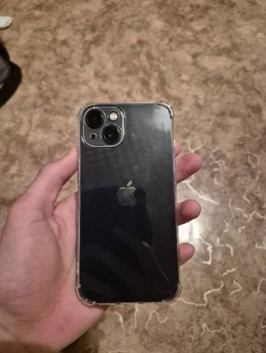 Продам айфон 13 128 гб