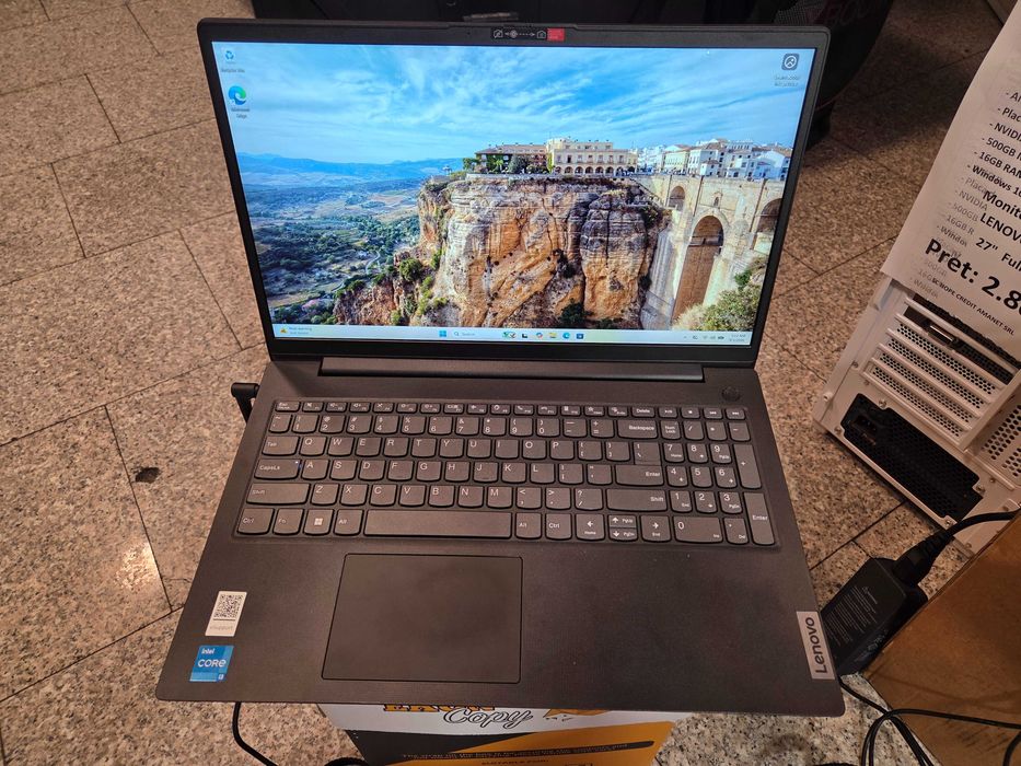 Hope Amnet P10/Laptop Lenovo V15 G4 i3 1315U 16GB RAM SSD512