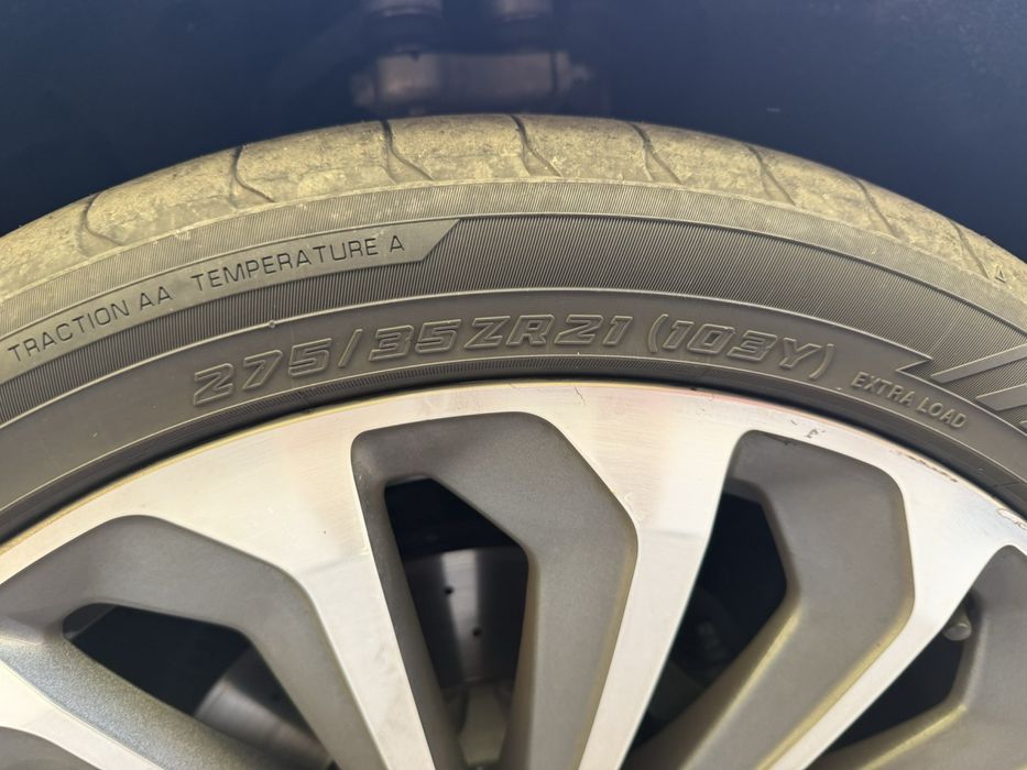 Продавам оригинални 21” джанти Audi с летни гуми – комплект 4 броя