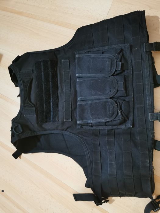 Жилетка тактическа