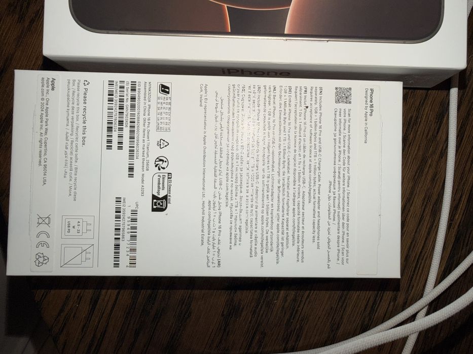 iPhone 16 Pro 256GB с гаранция Desert Gold