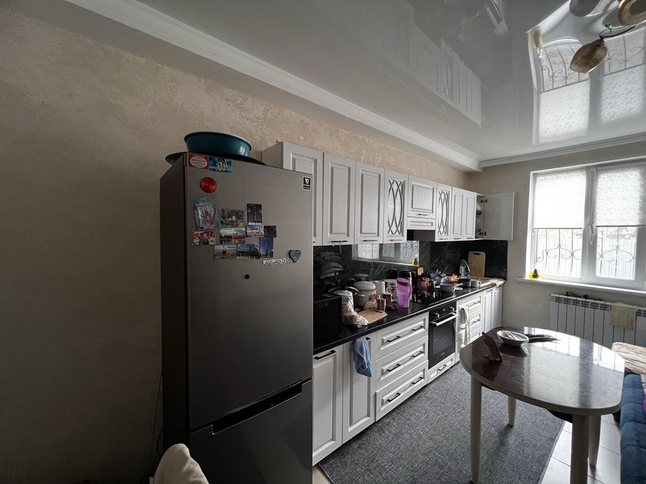 Продам дом (коттедж)