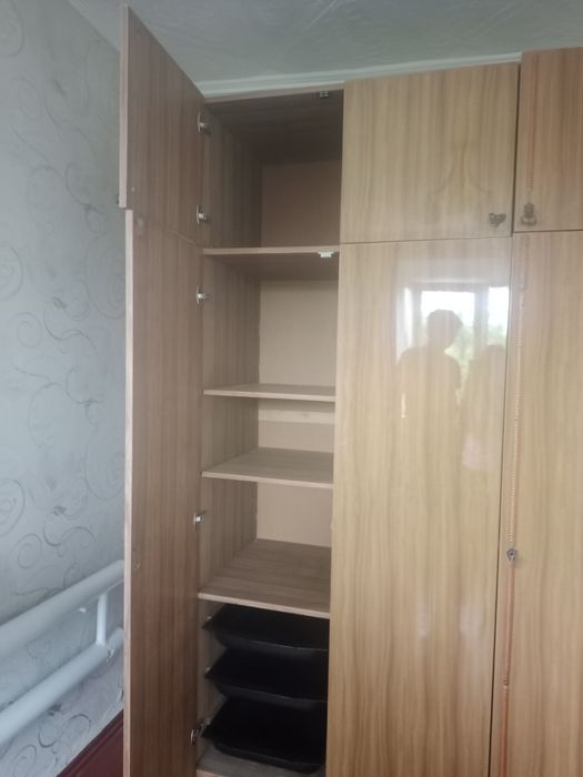 Продам Шкаф для белья.