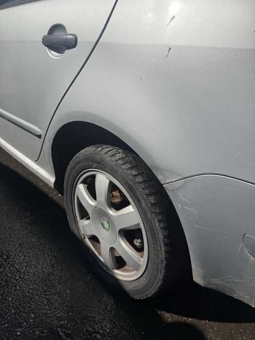 Dezmembrez / vand Skoda fabia 1,4 benzina , 16 valve