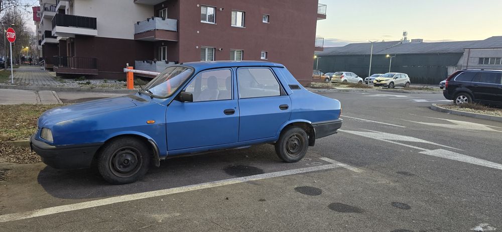 Vând Dacia 1310i