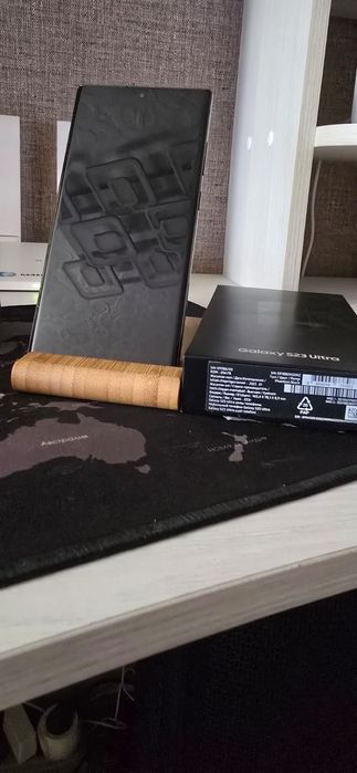 Продам Samsung S23 Ultra