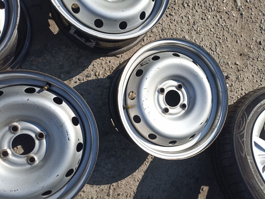 Железные диски R 15 ларгус, веста