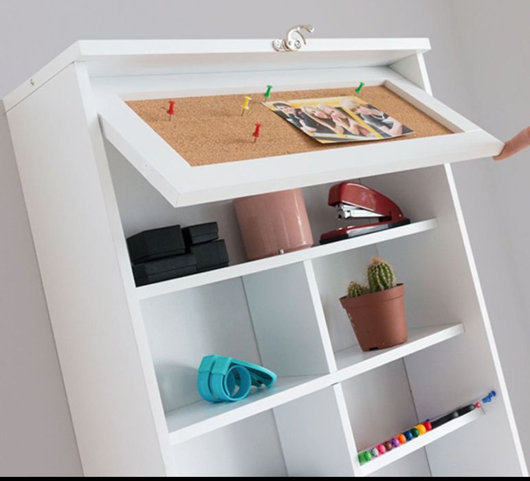 Сгъваемо бюро с черна дъска