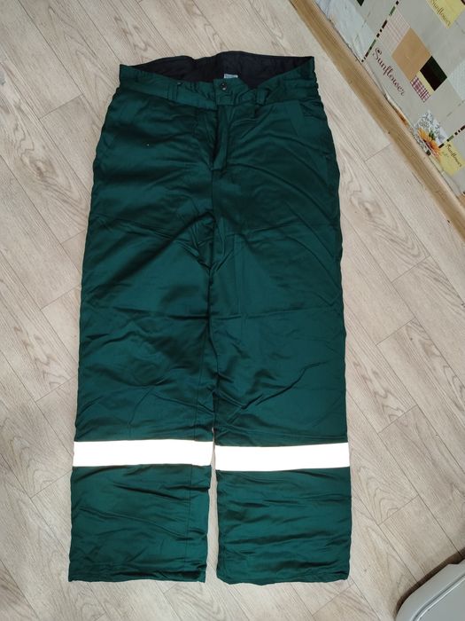 Продам зимнюю спецодежду