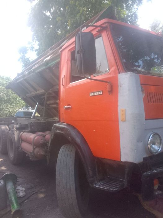 Kamaz selxoz sotiladi xolati yaxshi xarajati yuq