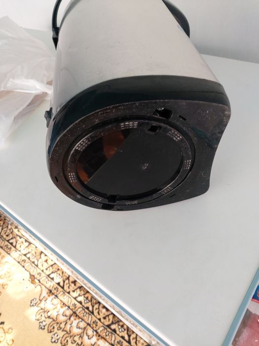 Продам чаиник  5тыс тенге     или  вариант