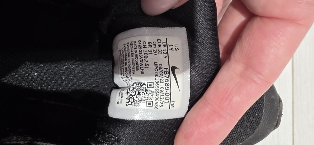 Маратонки найк детски черни Nike