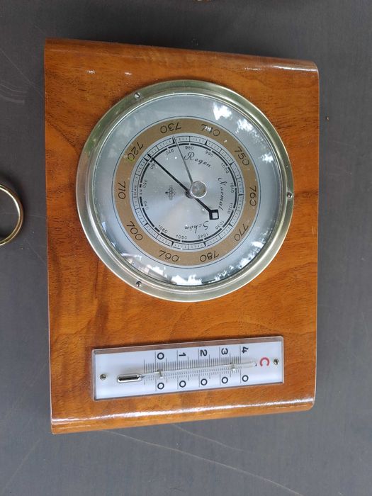 barometru statie meteo