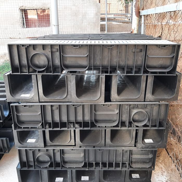 Лотки пластиковые