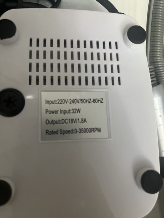 Продам набор для маникюра