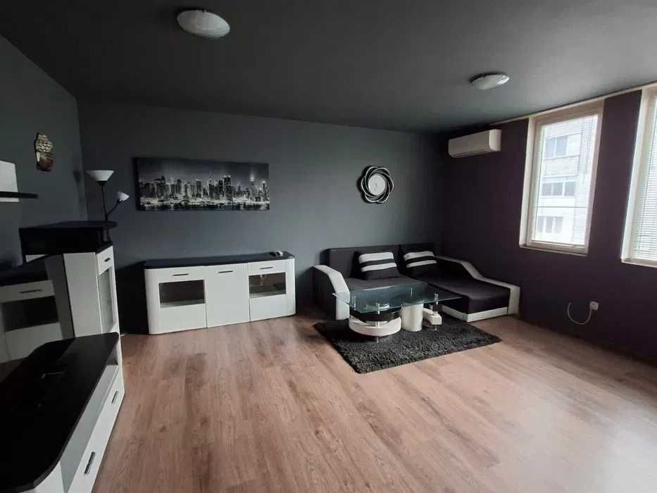 Дава се под наем Двустаен апартамент в София, Люлин 10 - 70 кв.м за 700 € - Снимка #9
