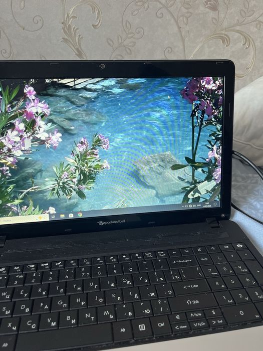 Продам ноутбук буу