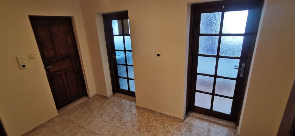 Дава се под наем Етаж от къща в с. Дуранкулак, Област Добрич - 120 кв.м за 51 € - Снимка #7