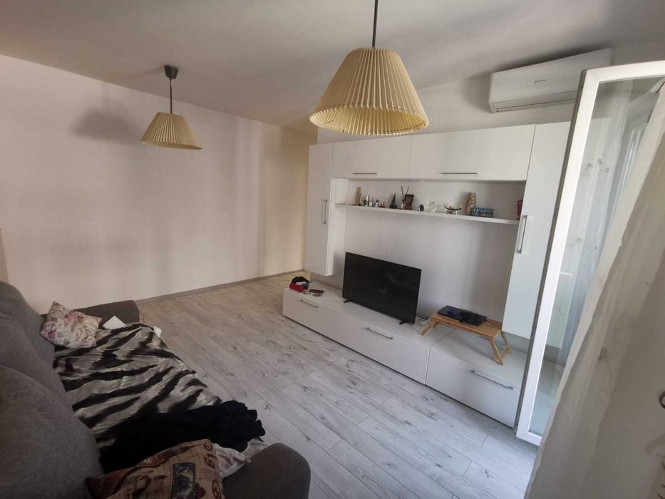 Apartament 2 camere de vanzare PROPRIETAR