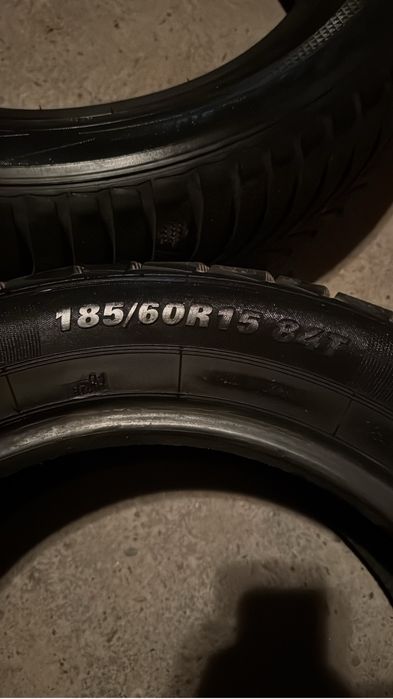 Б/У Шины зимные 185/60R15