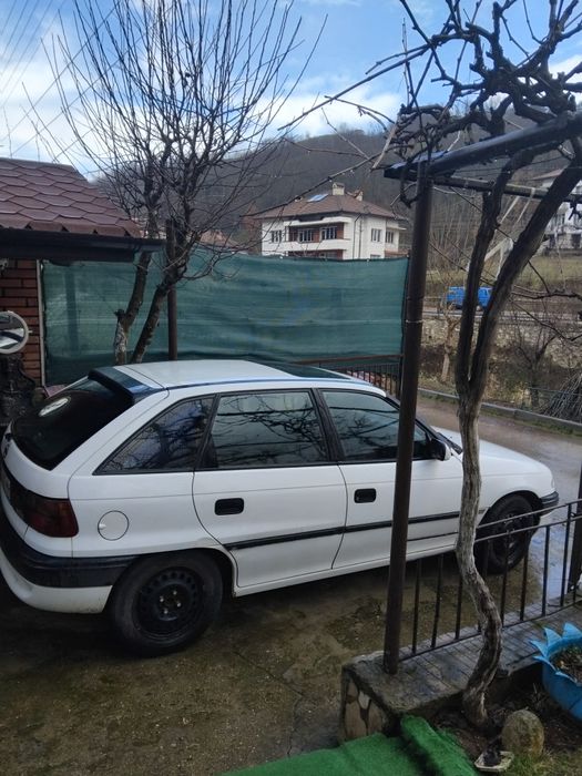 Продавам Опел Астра F 1.7 TDS