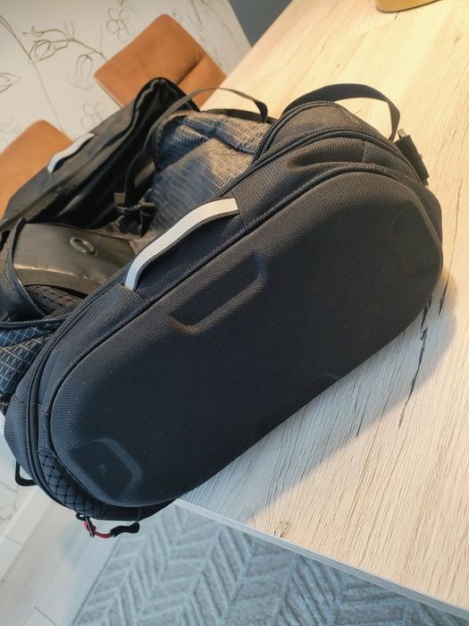 Oakley Link Duffel 35L Originală – 92911-01K – stare excelentă