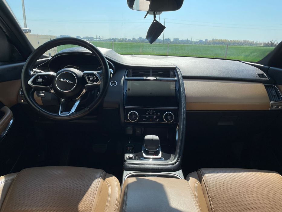 Vand Jaguar E-Pace facelift fabricatie 2021 recent adusa in tara