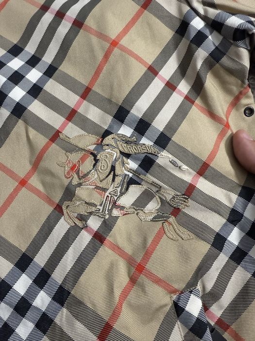 Geaca Burberry cu 2 fețe colectie noua primavara/toamna